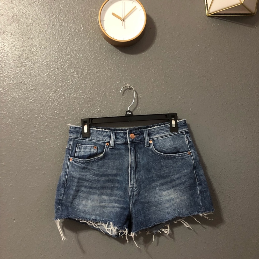 Jean high waisted shorts!